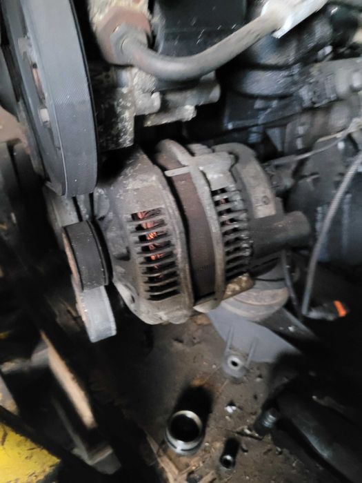 pompa wspomagania silnik BMW m57 silnikm 2,5 TDS 02 rok