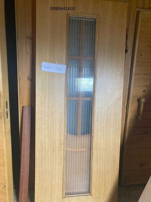 Продам міжкімнатні двері