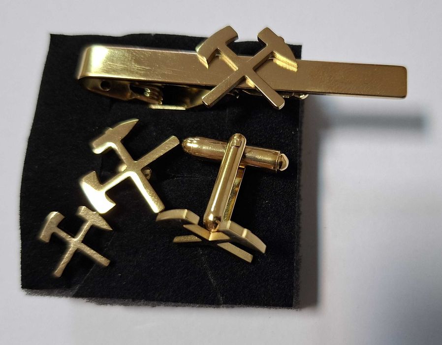 Komplet górniczy do munduru/garnituru kupla młotki pyrlik złoty kolor