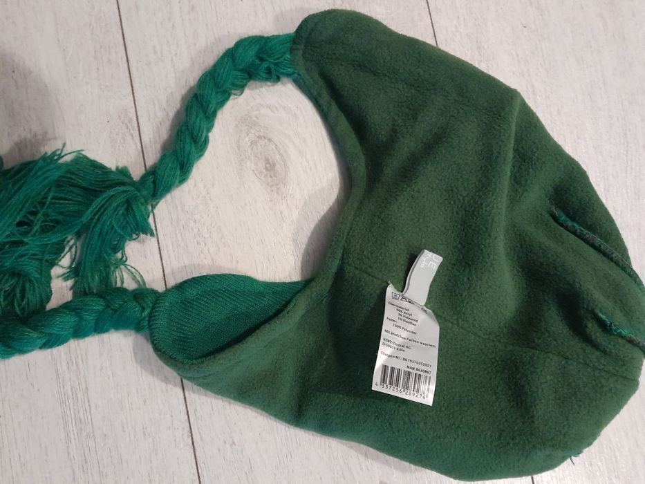 Czapka świąteczną 5-6 lat Nowa
