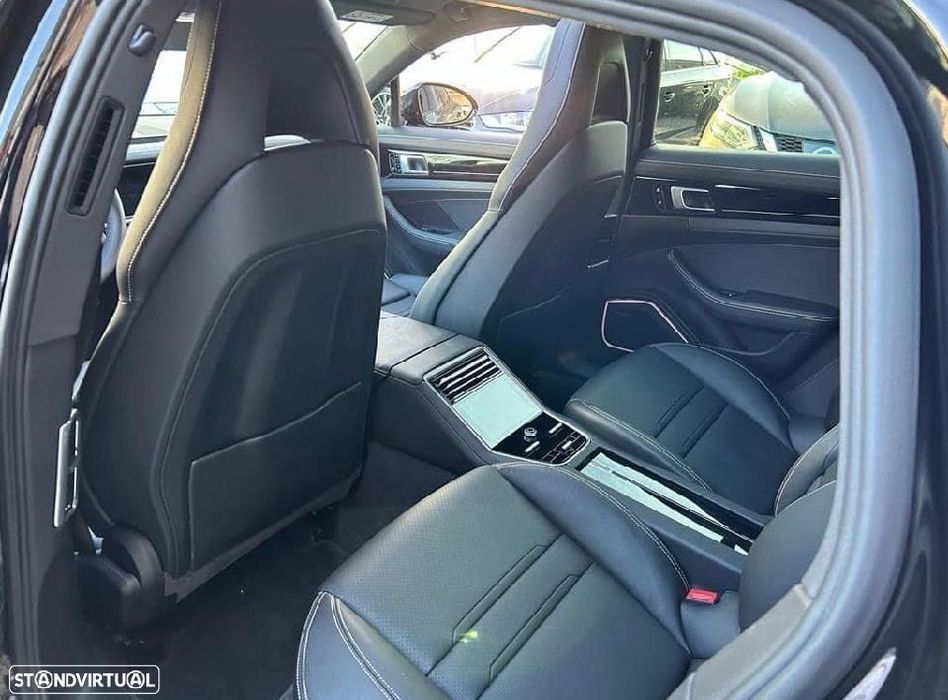 Porsche panamera 4 híbrido