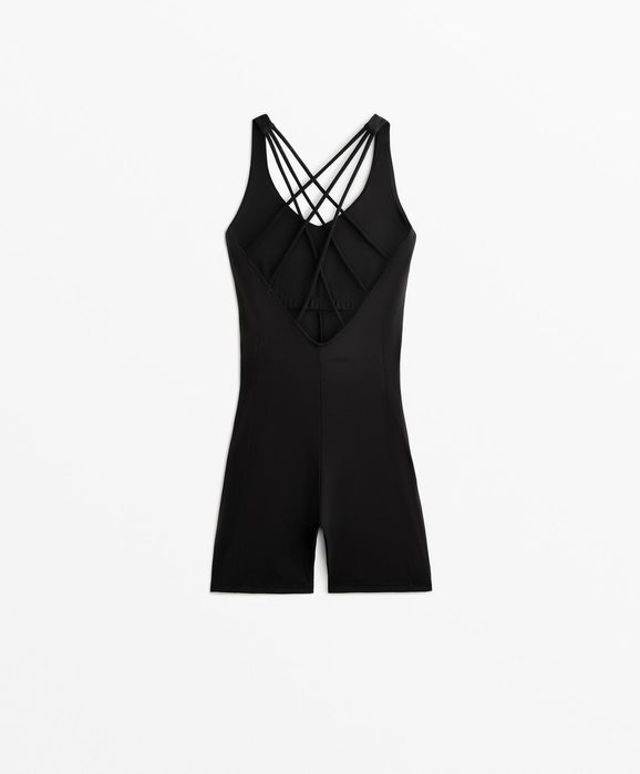 Macacão M curto comforlux Oysho (Novo)