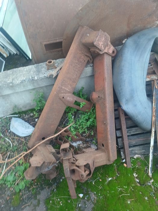 Продам раму і 2 платформи 2ПТС-4