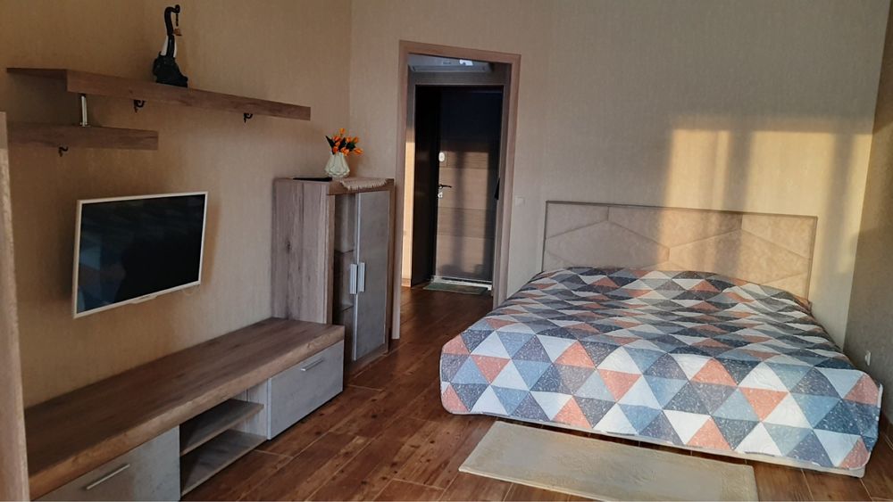 5 хвилин до центру! Індивідуальне опалення!