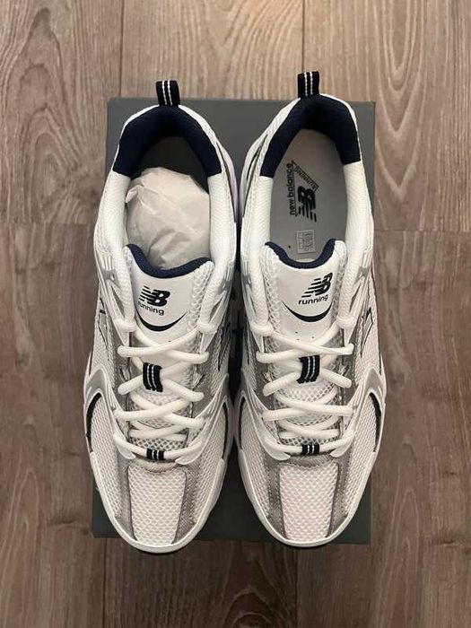 New_Balance_530_White_Silver_Navy R.43
