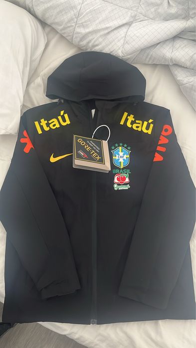 Nike Brasil Windbreaker M
