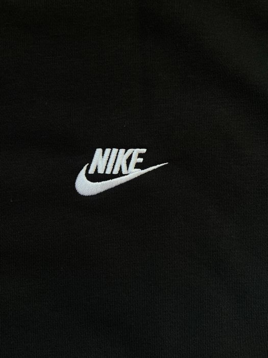 Sweat Nike não cardada.