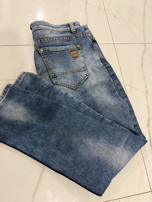 Sprzedam meskie dzinsy 36