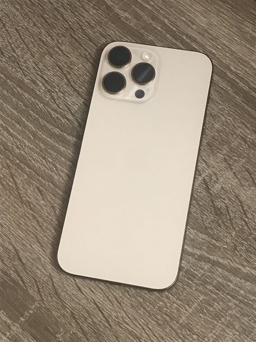 iPhone 16 pro max 256 Desert titanium