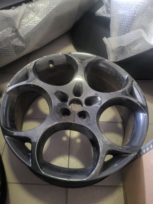 Felgi 21” Alfa Romeo Stelvio / Giulia – ORYGINAŁ OEM – 2 sztuki cena za komplet