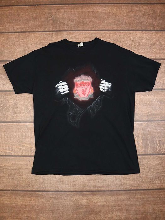 Fruit Of The Loom Czarna koszulka Liverpool FC z grafiką black shortsleeve graphic tshirt tee
