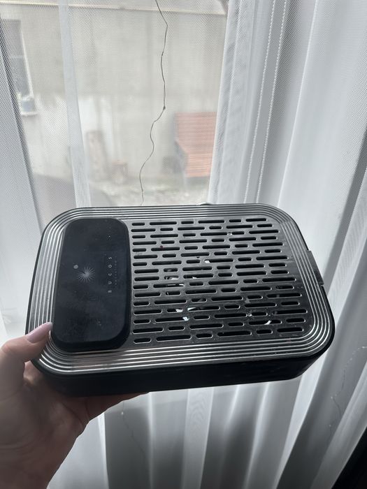 Витяжка манікюрна