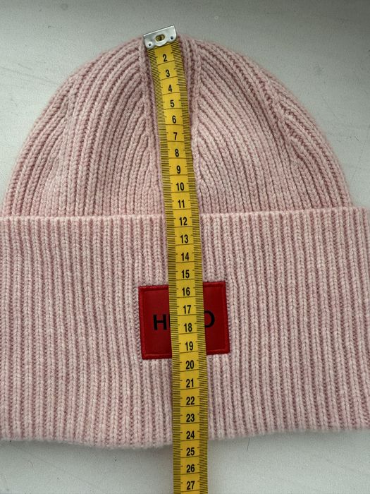 Шапка Hugo жіноча