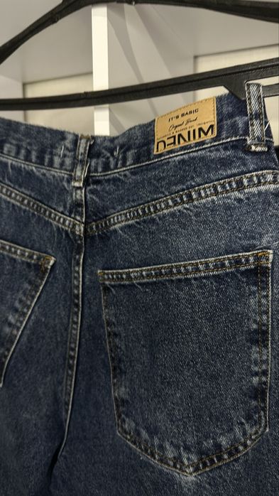 Жіночі джинси DENIM 34 розміру