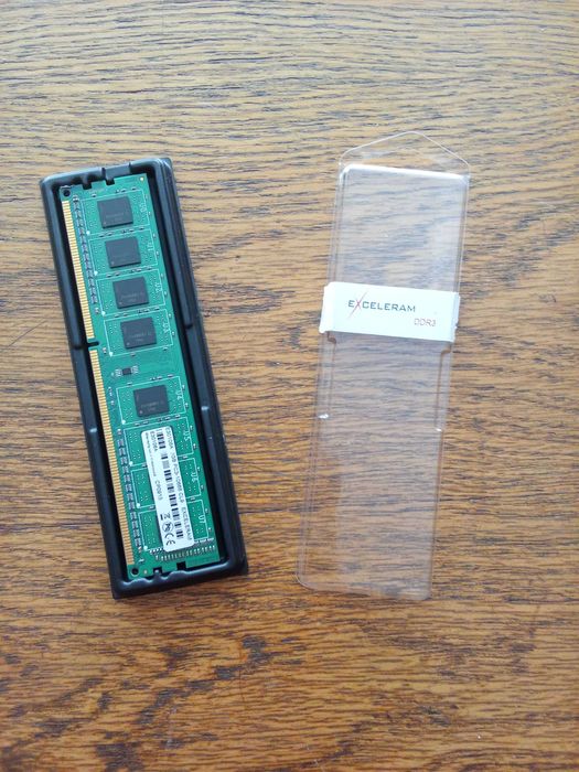 Модуль пам'яті  eXceleram E30106A 2GB