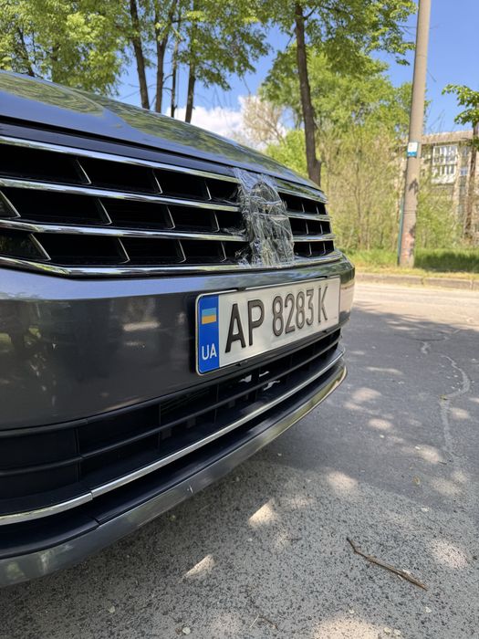 Рамка для номерного знака|безрамочное быстросъемное крепление номера