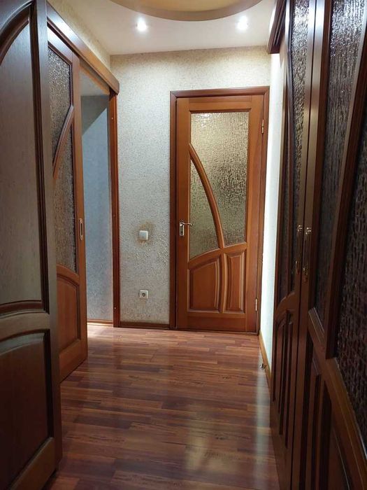 Продаж 2 кім. квартири. 62 м2. Індив. газ. опал. 2 балк. Центр №19000