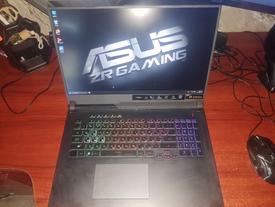 Ноутбук ASUS ROG Strix 17,3 дюйми 144Hz Ryzen 7 4800H 16 ядер RTX3050 4 gb SSD 512Gb
