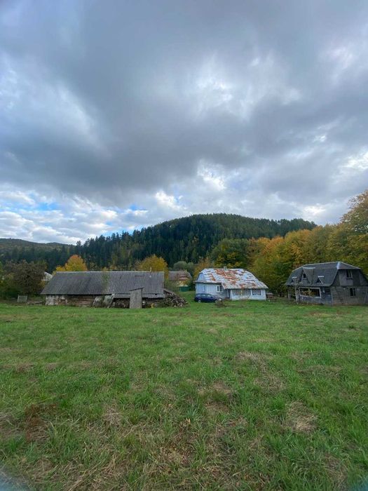 Продам земельну ділянку під інвестицію в Маняві 75 сотих