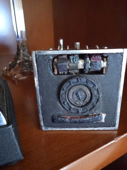 Relógio carimbo de 1930