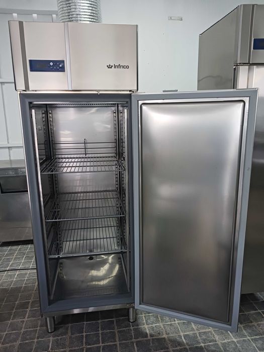 ACM1514 - Armário de Conservação em Inox de 535L - SEMI-NOVO