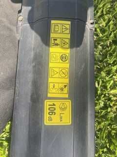 Aspirador de folhas de jardim HT617A1