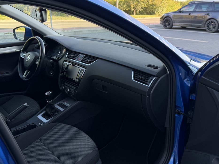 Skoda Octavia 2017 VIN TMBJG9NE0H0068819 фото оголошення 14 з 24