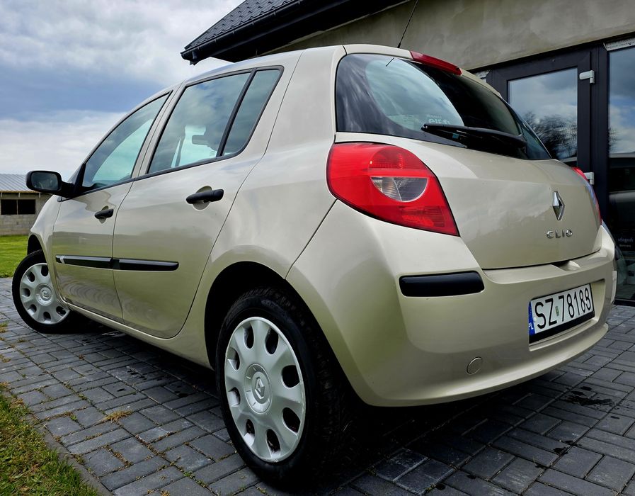 Śliczne Renault Clio 1.2 101KM Salon Polska 1 właściciel 98tys km Bezwypadkowy!