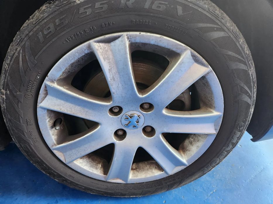 Peugeot 207 CC 1.6 Gasolina de 2007 ás peças.
