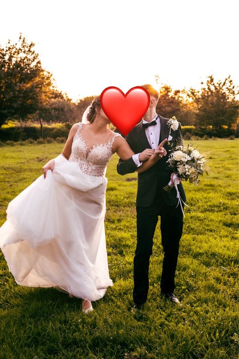 Suknia ślubna r. 42