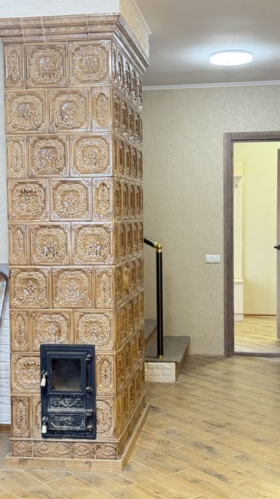 Таунхаус з ремонтом, укомлектоаний, готовий до заселення!Топ докація!