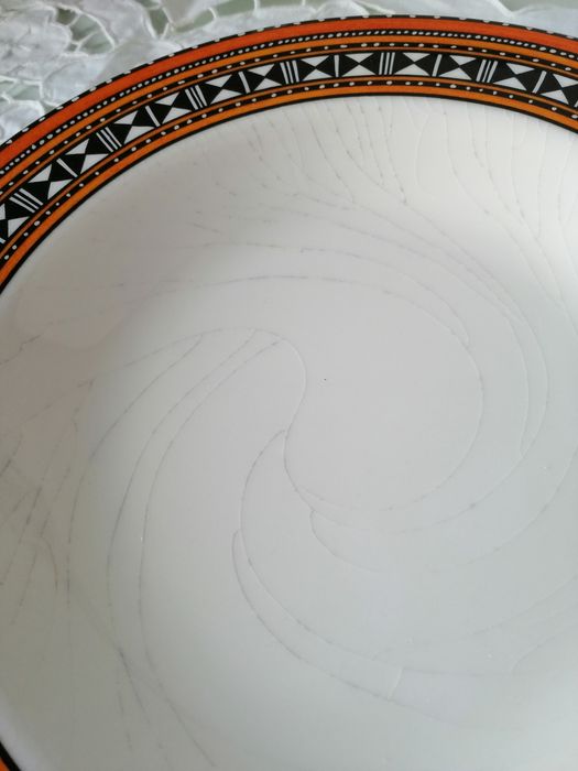 Conjunto de 6 + 1 pratos de sopa (motivos étnicos) - Vista Alegre