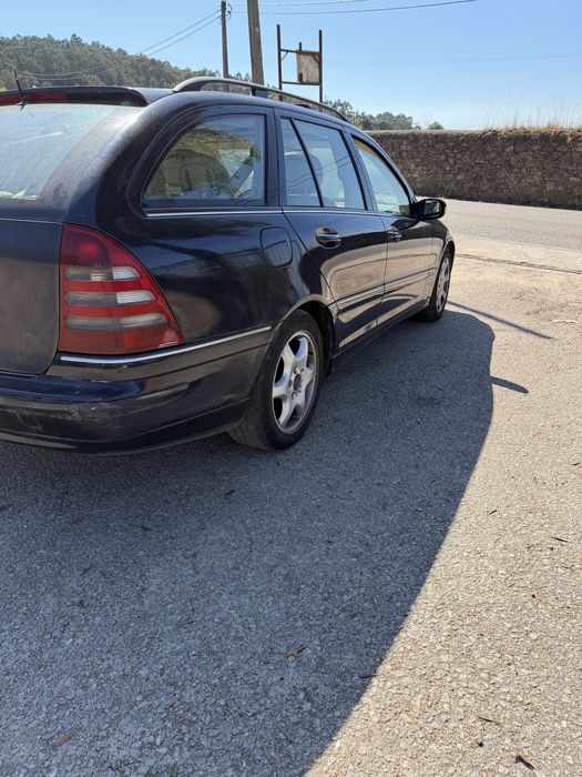 Mercedes C220 W203 - Para Peças