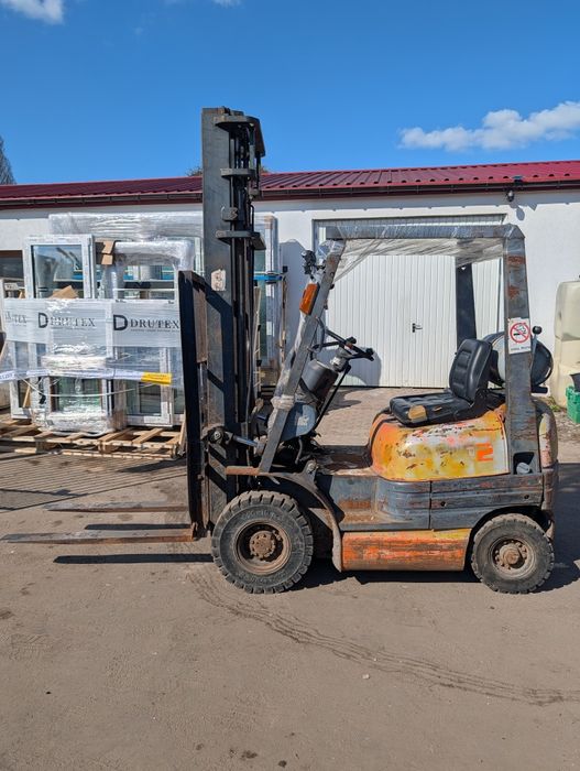 Sprzedam wózek widłowy Toyota 1.2