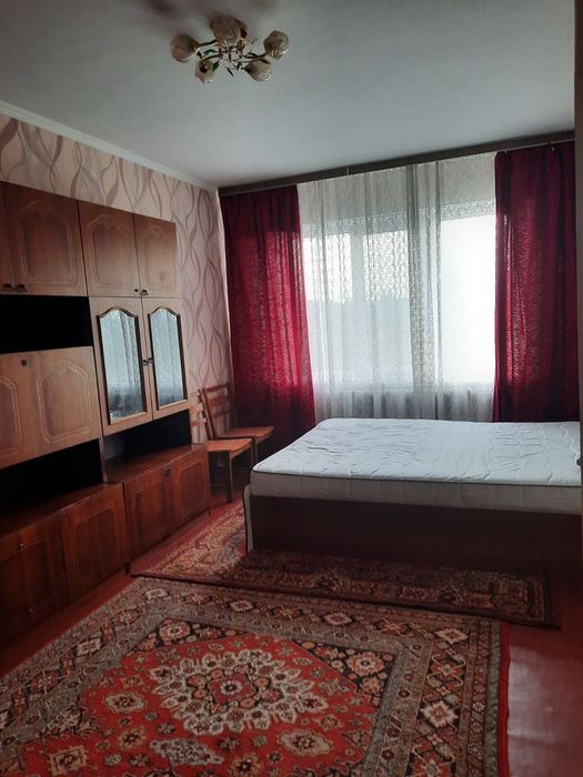 Продаж 4х кімнатної квартири.
