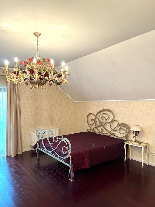 Одеська траса.с.Іванковичі.Будинок з меблями. 20сот ландшафтний дизайн