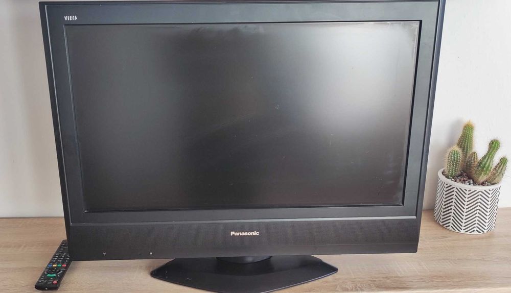 Panasonic TX-32LE7PA 32" LCD – sprawny, solidny TV