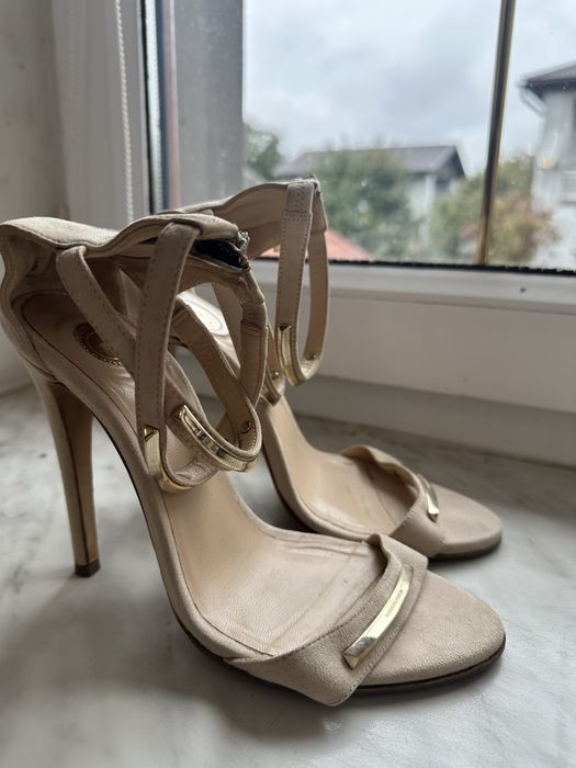 Підбори Elisabeta Franchi