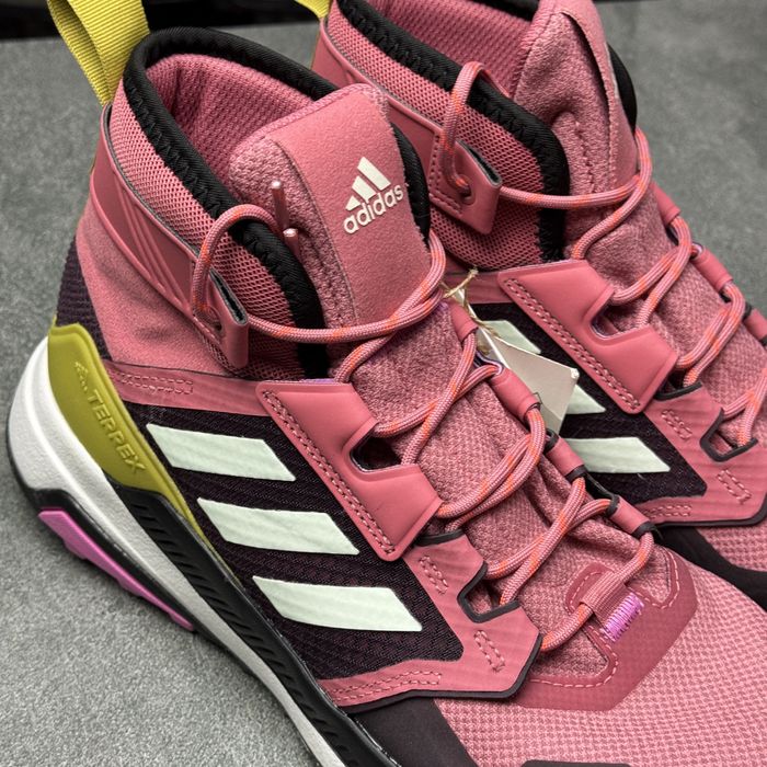 Термо черевики кросівки НЕ ПРОМОКАЮТЬ адідас Adidas Gore tex GY6146