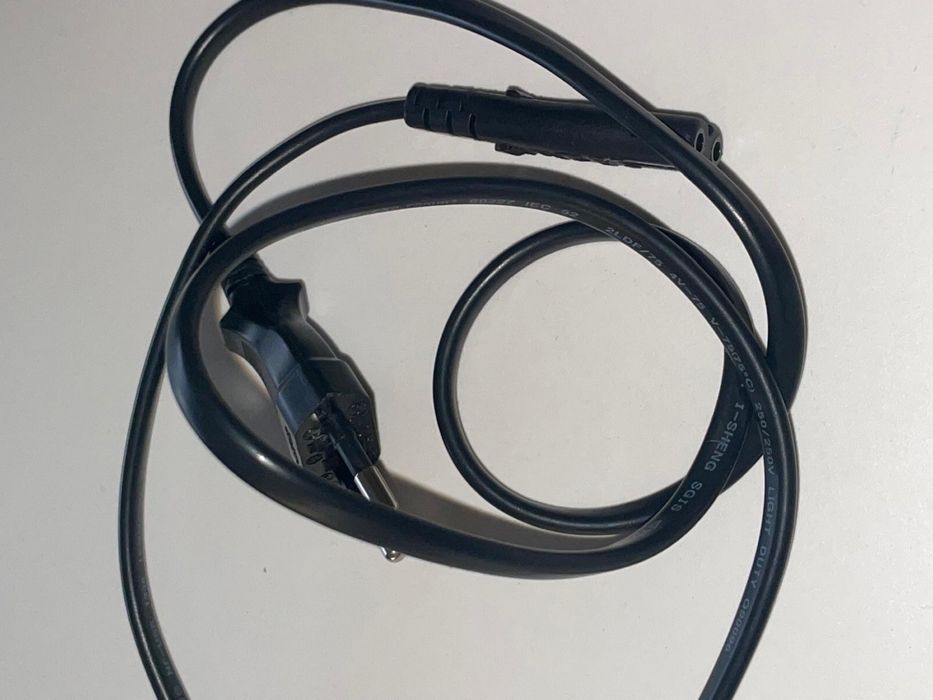 Canon 1200d com lente do kit (18-55mm) e bolsa original da canon