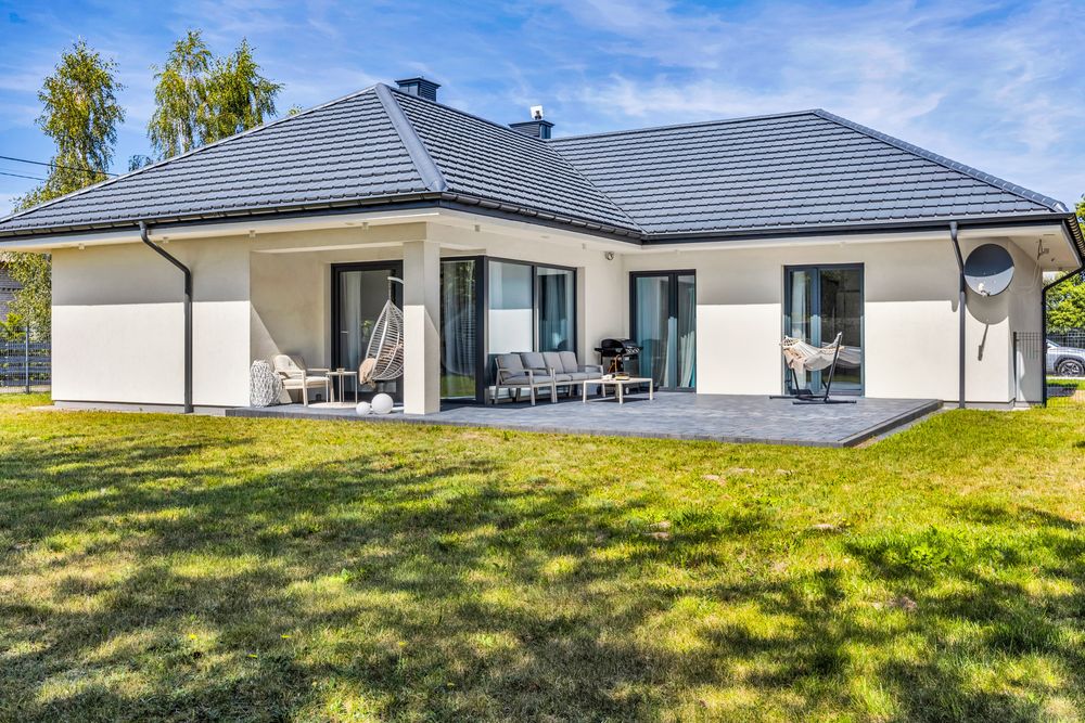 Nowoczesny dom pod Warszawą | ok. 180 m² przestrzeni | działka 970 m²