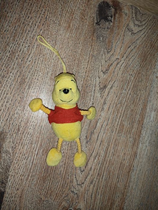 Breloczek do kluczy Kubuś Puchatek.