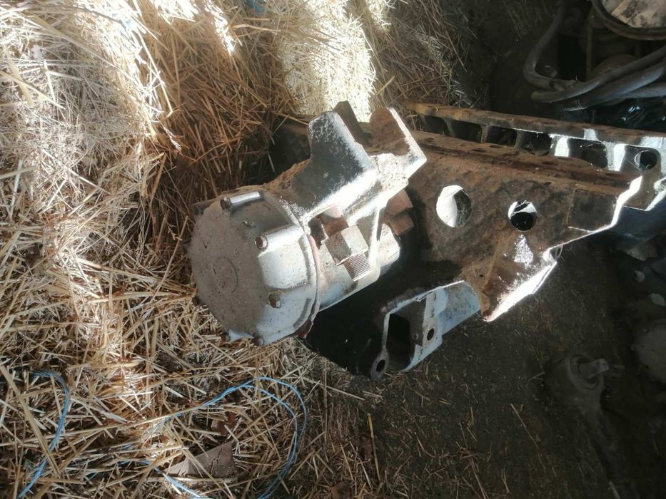Кронштейн МАЗ 6501А8 балансира со стяжкой