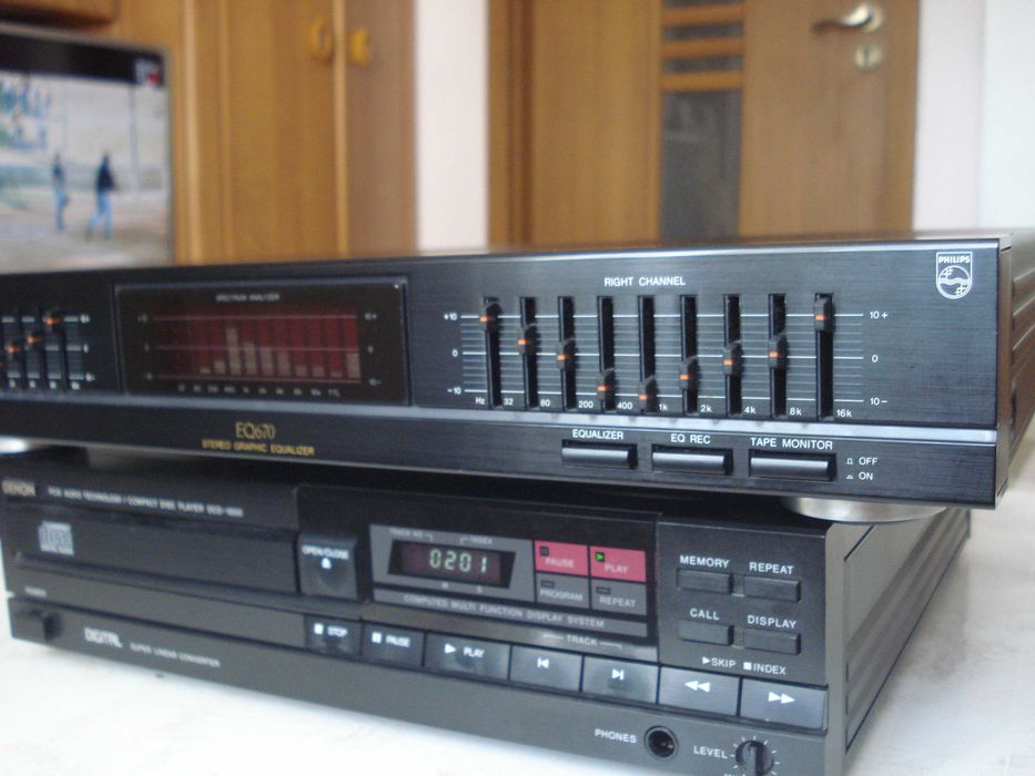 Еквалайзер "Philips" EQ-670
