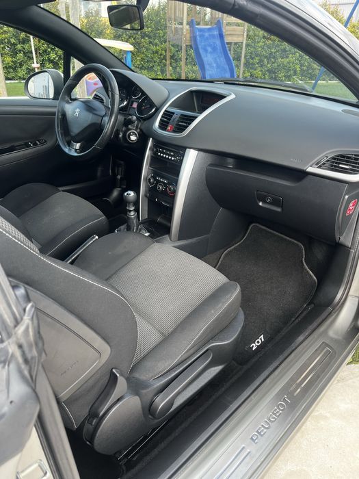 Peugeot 207 CC 1.6 Hdi 2013