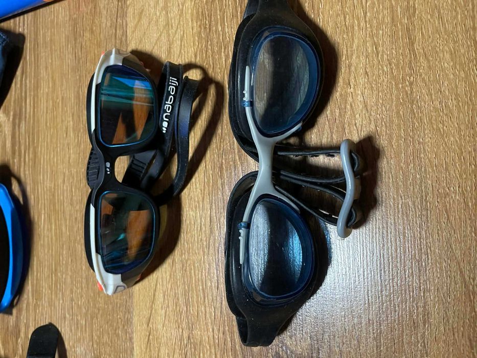 akcesoria basenowe płetwym spodenki, okularki, czepek, rurka, gogle