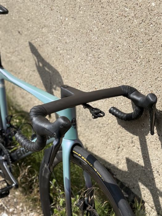 Rower szosowy Bianchi Specialissima PRO 2024 Di2 r.53