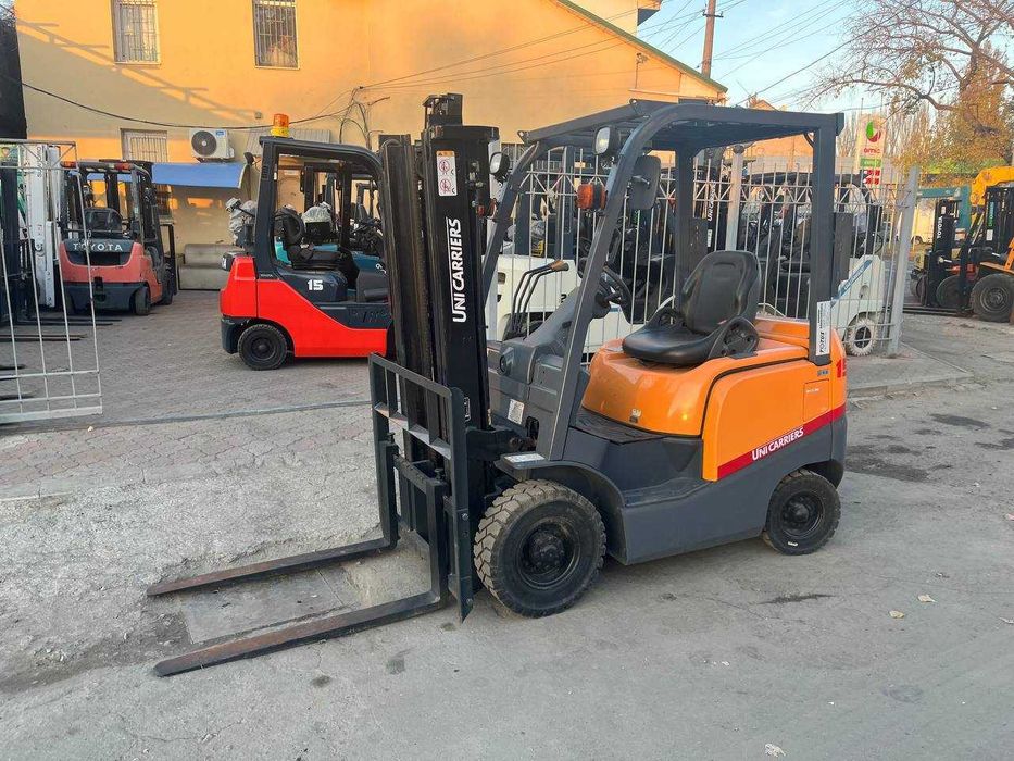 Навантажувач вилковий Nissan-Unicarriers FD15,вилочный погрузчик