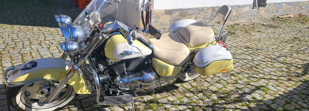 Mota Suzuki Intruder 1500 VL