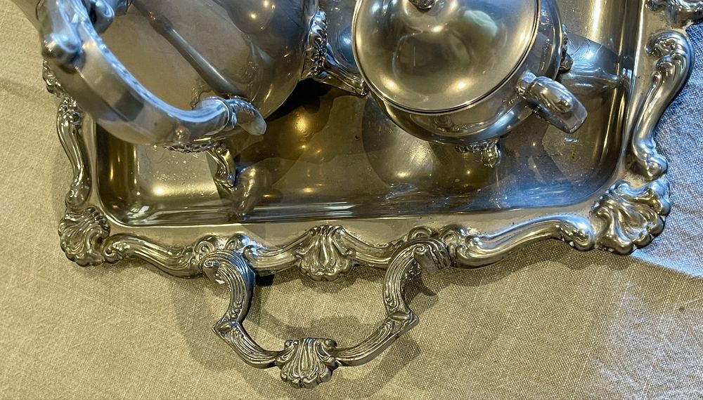 Elegância e Tradição em Cada Chávena